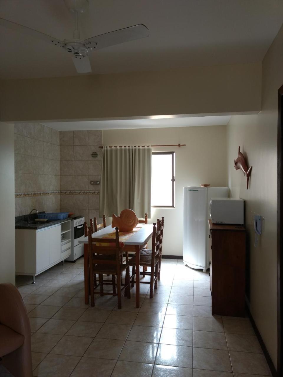 Residencial Com. Doria Appartement Bombinhas Buitenkant foto